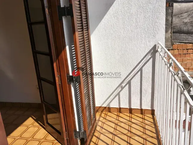 Sobrado 3 quartos e 2 banheiros, à venda, no bairro Vila Cardoso Franco em São Paulo
