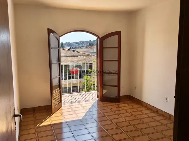 Sobrado 3 quartos e 2 banheiros, à venda, no bairro Vila Cardoso Franco em São Paulo