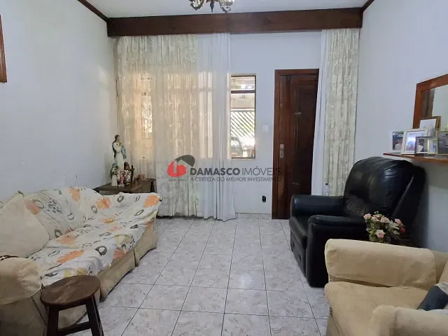 Sobrado 2 quartos e 1 banheiro, à venda, no bairro Santo Antônio em São Caetano do Sul