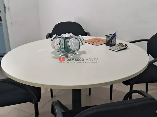 Sobrado 2 quartos e 2 banheiros, à venda, no bairro Jardim Santo Antônio em Santo André