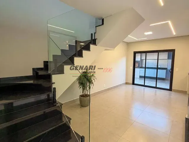 Sobrado com 150m² 3 quartos e 2 banheiros, à venda, no bairro Parque Residencial Sabiás em Indaiatuba