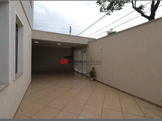 Sobrado 3 quartos e 2 banheiros, à venda, no bairro Vila Pinheirinho em Santo André