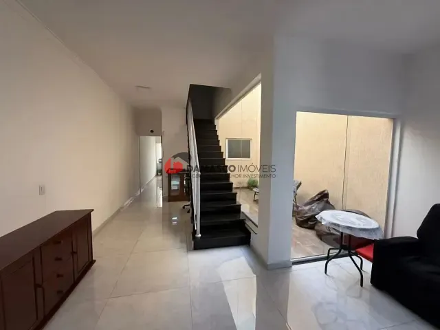 Sobrado 3 quartos e 4 banheiros, à venda, no bairro Osvaldo Cruz em São Caetano do Sul