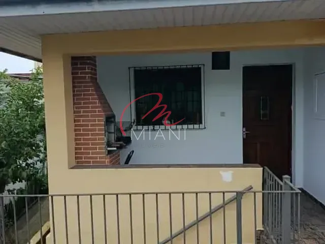 Sobrado 3 quartos e 2 banheiros, à venda, no bairro Cidade São Francisco em São Paulo