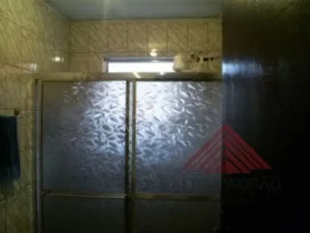 Sobrado 4 quartos e 4 banheiros, à venda, no bairro Jardim Anchieta em Mauá