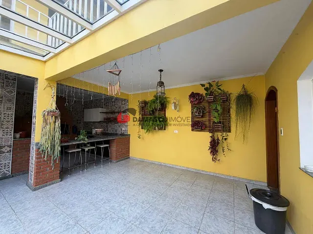 Sobrado com 214m² 3 quartos e 5 banheiros, à venda, no bairro Santa Paula em São Caetano do Sul
