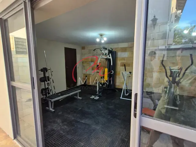Sobrado com 670m² 6 quartos e 8 banheiros, à venda, no bairro Jardim Bonfiglioli em São Paulo