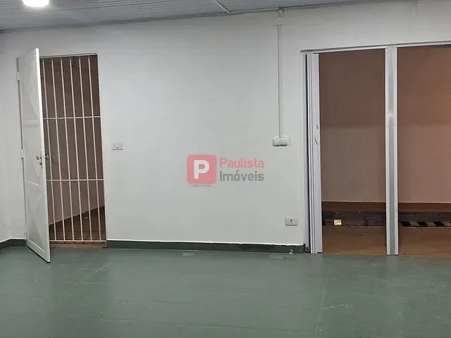 Sobrado 3 quartos e 2 banheiros, para alugar, no bairro Campo Belo em São Paulo