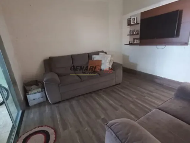 Sobrado com 206m² 4 quartos e 2 banheiros, à venda, no bairro Vila Pires da Cunha em Indaiatuba