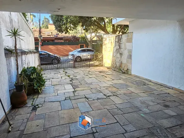 Sobrado com 300m² 3 quartos e 4 banheiros, à venda, no bairro Alto da Boa Vista em São Paulo