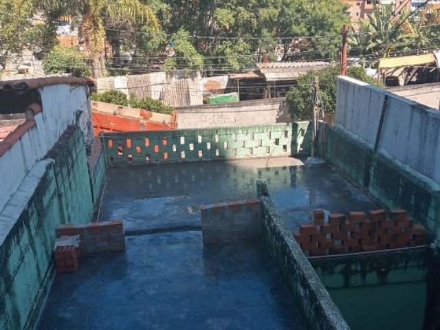 Sobrado com 144m² 2 quartos e 2 banheiros, à venda, no bairro Jaguaribe em Osasco