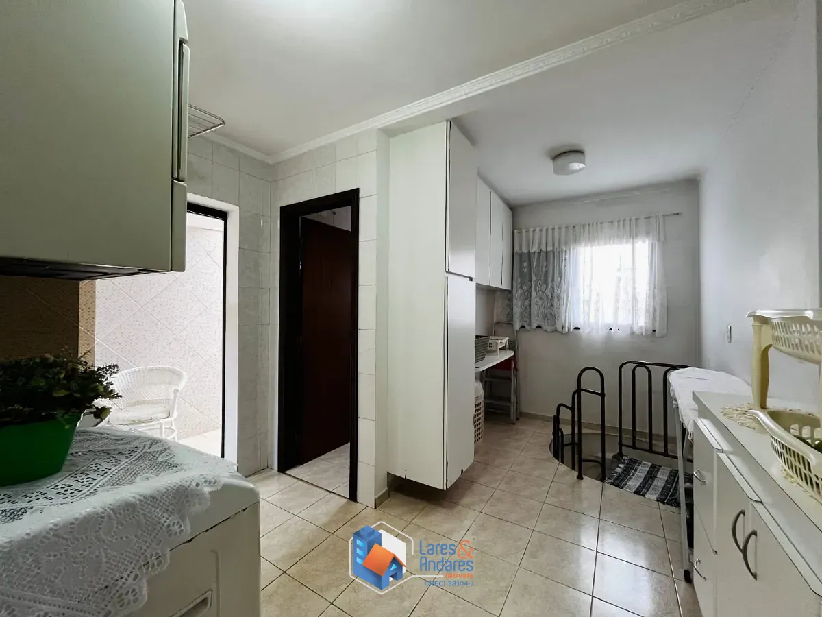 Sobrado, 3 quartos, 217 m² - Foto 14