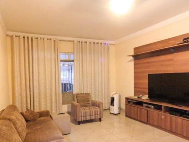 Sobrado com 250m² 3 quartos e 3 banheiros, à venda, no bairro Jaguará em São Paulo