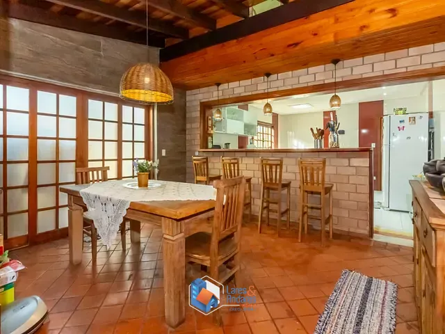 Sobrado com 192m² 3 quartos e 3 banheiros, à venda, no bairro Jardim Regina em São Paulo