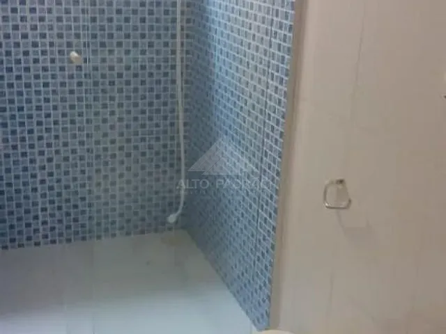 Sobrado com 160m² 4 quartos e 2 banheiros, à venda, no bairro Jardim Estrela em Mauá