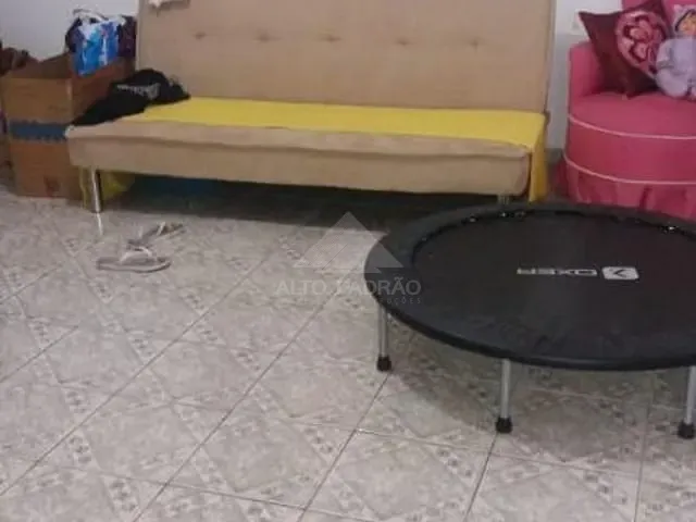 Sobrado com 160m² 4 quartos e 2 banheiros, à venda, no bairro Jardim Estrela em Mauá
