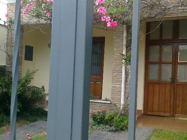 Foto do Sobrado - Sobrado à venda 4 Quartos, 1 Suite, 2 Vagas, 175.5M², Vila Gomes Cardim, São Paulo - SP | ZONA LESTE IMÓVEIS