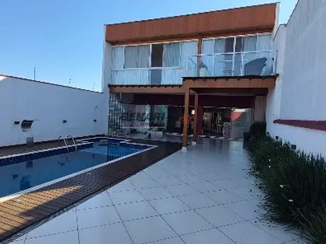 Sobrado com 250m² 2 quartos e 2 banheiros, à venda, no bairro Jardim Bela Vista em Indaiatuba