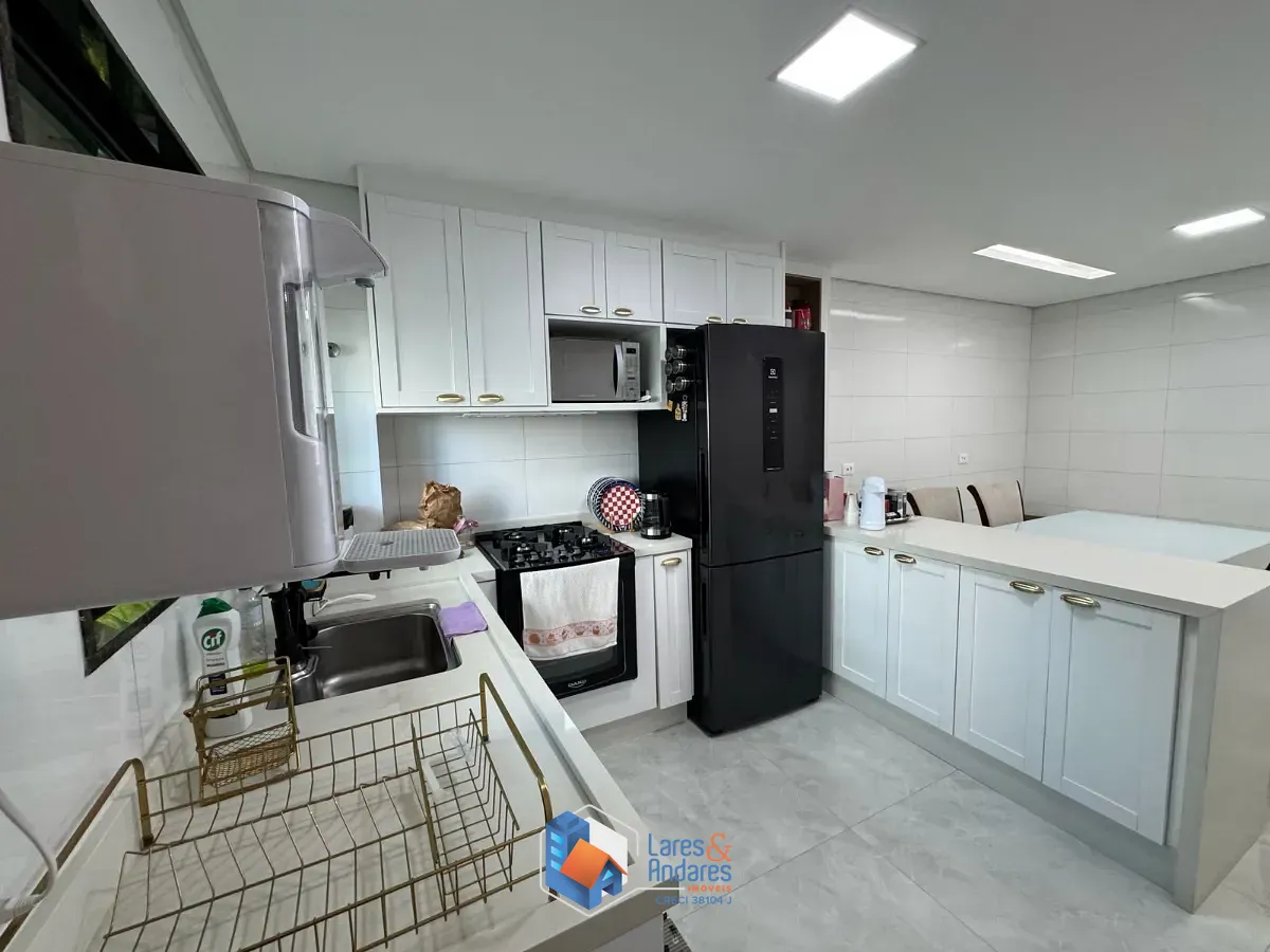 Sobrado, 3 quartos, 15715 m² - Foto 8
