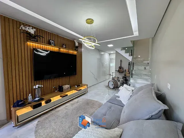 Sobrado com 15715m² 3 quartos e 3 banheiros, à venda, no bairro Penha de França em São Paulo