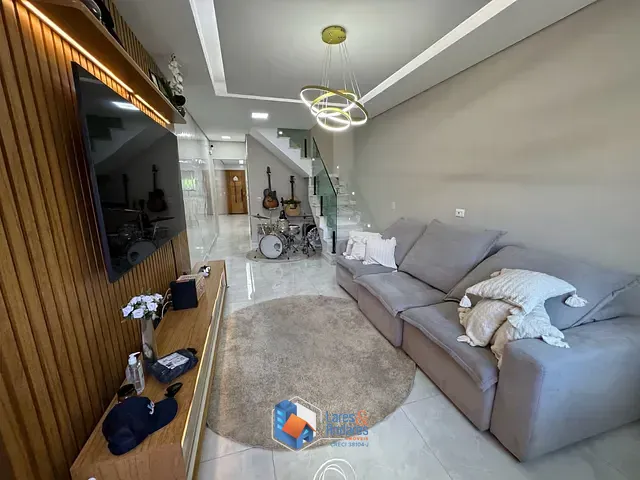 Sobrado com 15715m² 3 quartos e 3 banheiros, à venda, no bairro Penha de França em São Paulo