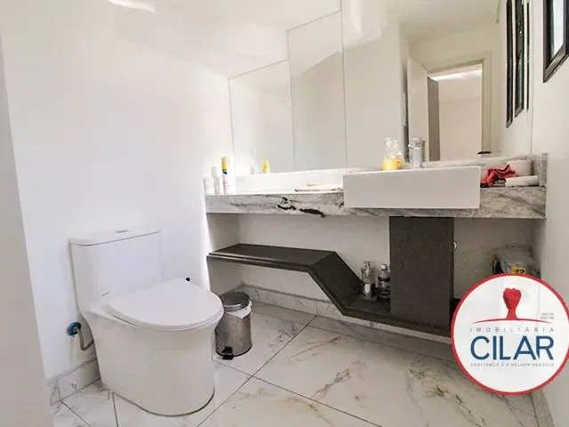 Casa 3 quartos e 3 banheiros, à venda, no bairro Uberaba em Curitiba