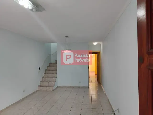 Sobrado com 140m² 3 quartos e 1 banheiro, para alugar, no bairro Jardim Ubirajara (Zona Sul) em São Paulo