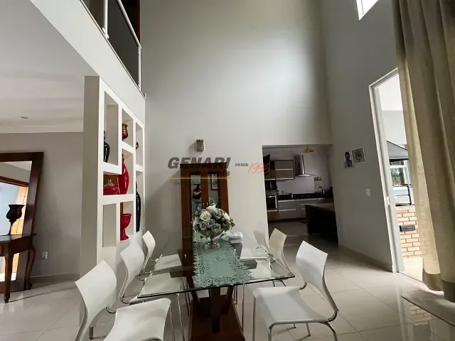 Sobrado com 360m² 3 quartos e 5 banheiros, à venda, no bairro Residencial Beira da Mata em Indaiatuba