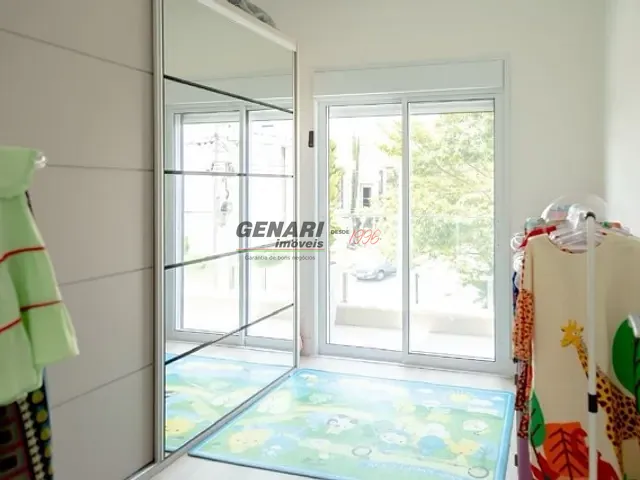 Sobrado com 240m² 3 quartos e 3 banheiros, à venda, no bairro Jardim Bréscia em Indaiatuba