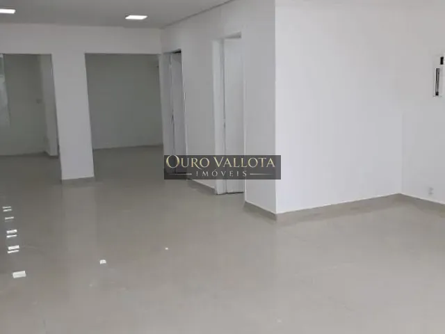 Sobrado com 350m², para alugar, no bairro Mooca em São Paulo
