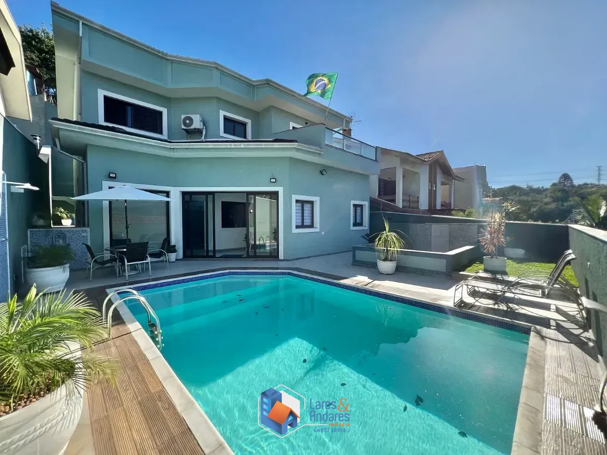 Sobrado, 4 quartos, 600 m² - Foto 1
