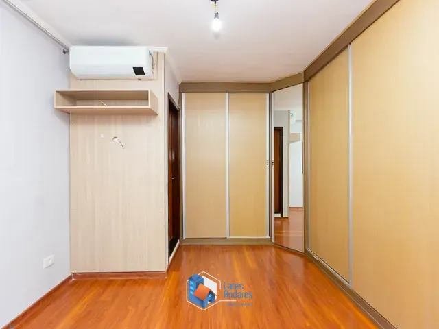 Sobrado com 168m² 3 quartos e 3 banheiros, à venda, no bairro Vila Fachini em São Paulo