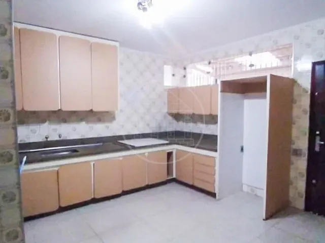 Sobrado com 378m² 4 quartos e 1 banheiro, para alugar, no bairro Jardim Ipanema (Zona Sul) em São Paulo
