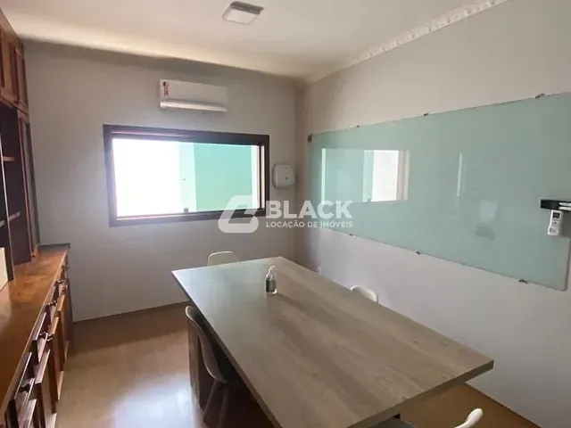 Sobrado com 1793m² 2 quartos e 1 banheiro, para alugar, no bairro Jardim America em Sorocaba