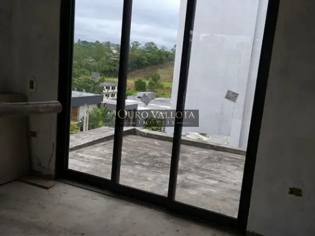 Sobrado com 430m², à venda, no bairro Bairro do Limoeiro em Arujá