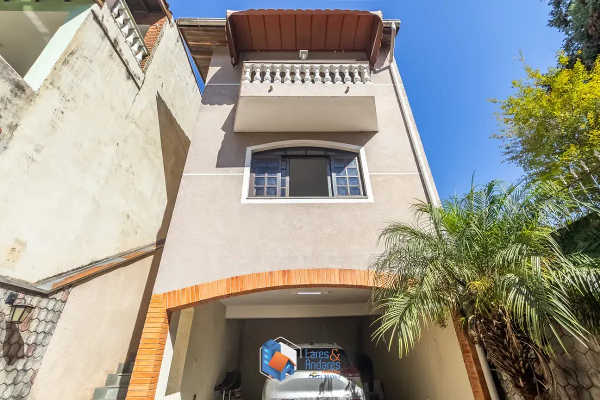 Sobrado, 3 quartos, 225 m² - Foto 2