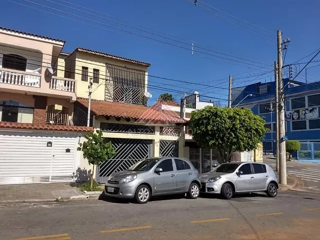 Sobrado com 134m² 4 quartos e 4 banheiros, à venda, no bairro Parque Marajoara em Santo André