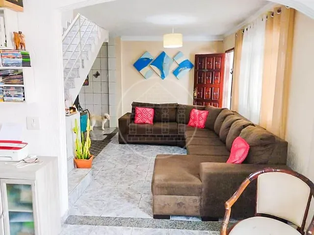 Sobrado com 250m² 3 quartos e 2 banheiros, à venda, no bairro Jardim São Bernardo em São Paulo