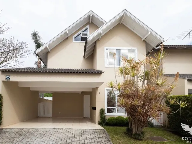 Sobrado 3 quartos e 3 banheiros, à venda, no bairro São Braz em Curitiba