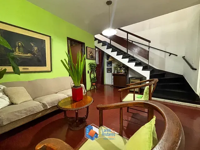 Sobrado com 193m² 3 quartos e 4 banheiros, à venda, no bairro Jardim Hípico em São Paulo