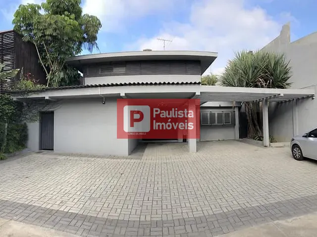 Sobrado com 466m², à venda, no bairro Alto de Pinheiross em São Paulo