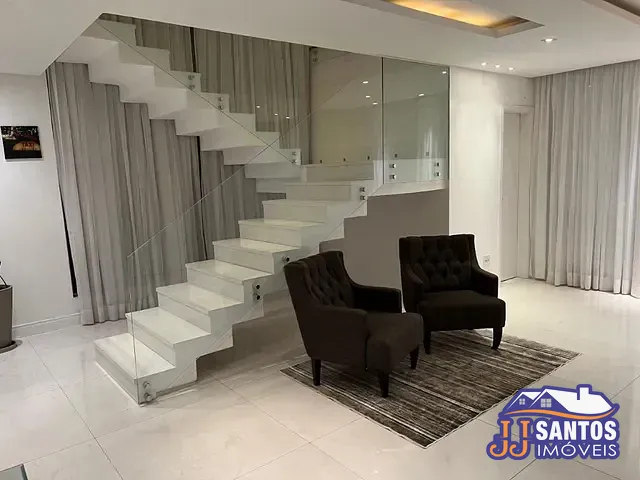 Sobrado com 586m² 4 quartos e 7 banheiros, à venda ou para alugar, no bairro Vila Bertioga em São Paulo