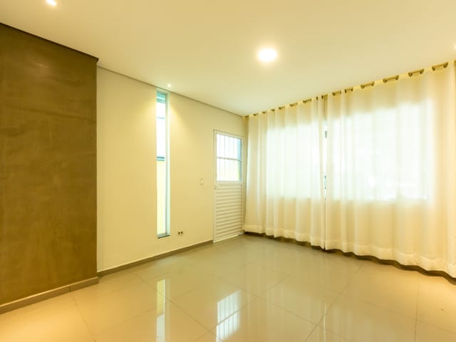 Sobrado com 100m² 3 quartos e 5 banheiros, à venda, no bairro Vila Palmeiras em São Paulo