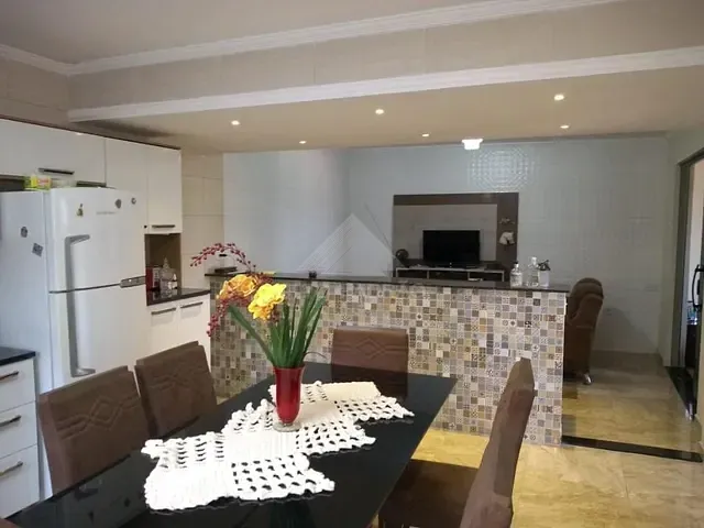 Sobrado com 495m² 5 quartos e 3 banheiros, à venda, no bairro Sítio Bela Vista em Mauá