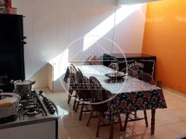Sobrado com 300m² 3 quartos e 3 banheiros, à venda, no bairro Jardim Noronha em São Paulo