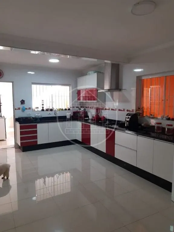 Sobrado, 3 quartos, 300 m² - Foto 2