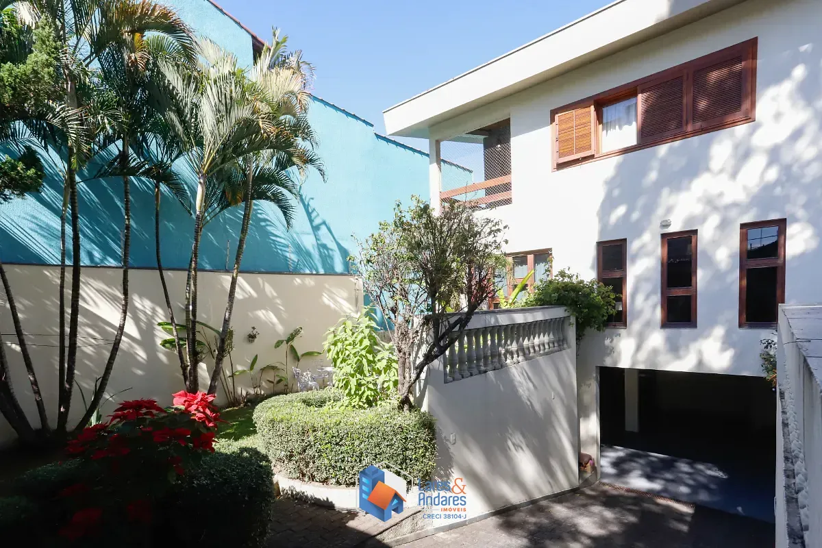 Sobrado, 3 quartos, 304 m² - Foto 2