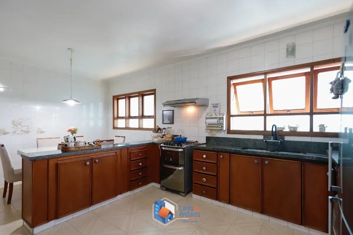 Sobrado, 3 quartos, 304 m² - Foto 44