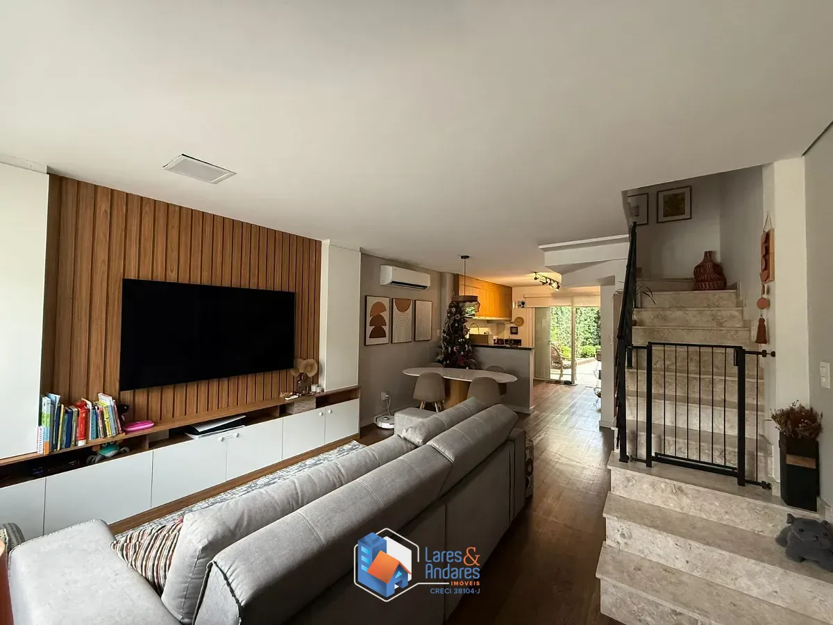 Sobrado, 3 quartos, 134 m² - Foto 1