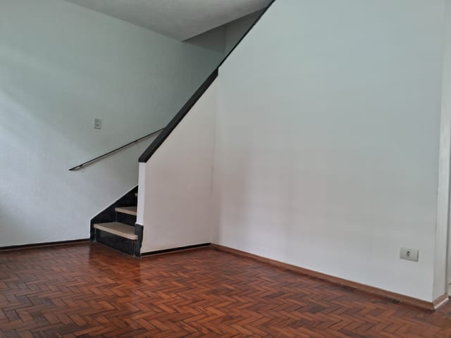 Foto do Sobrado - Sobrado Residencial e comercial para Locação, 80 m², 2 dormitórios, 1 salas, 1 banheiro, 1 lavabo, 1 Vaga, entrada lateral, Campo Belo, São Paulo - SP | Paulista Imóveis